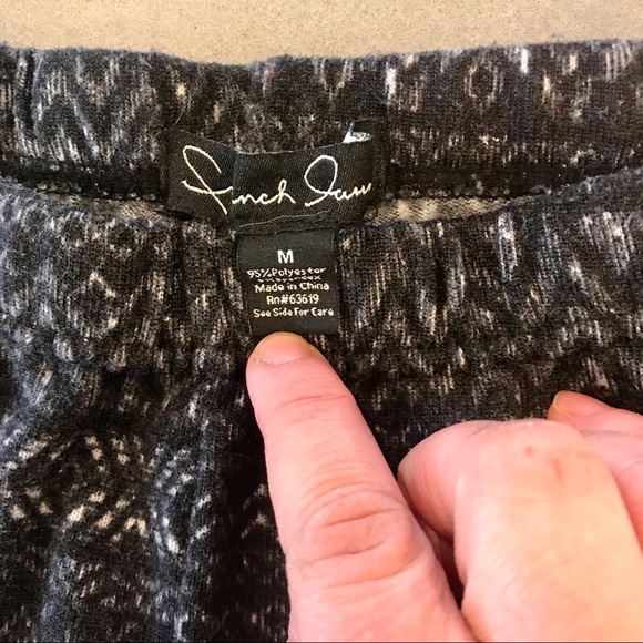 FRENCH LAUNDRY | Soft Printed Leggings Sz M - Picture 2 of 3